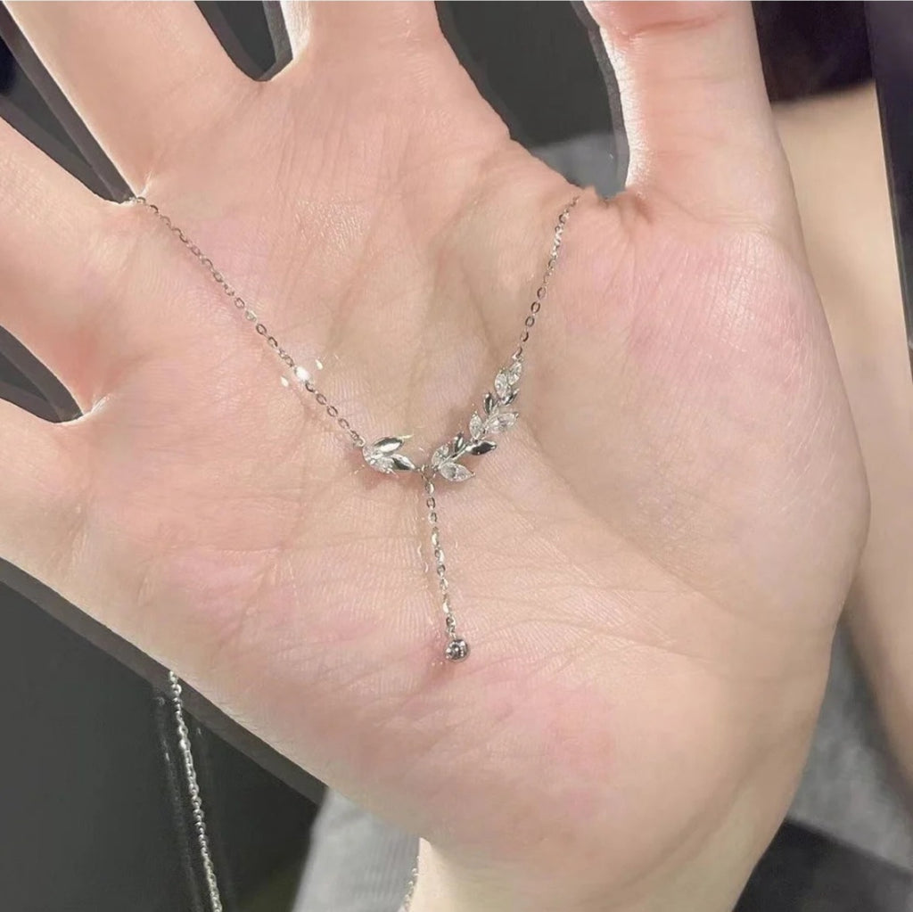 Silver Leaf Vine Lariat Necklace